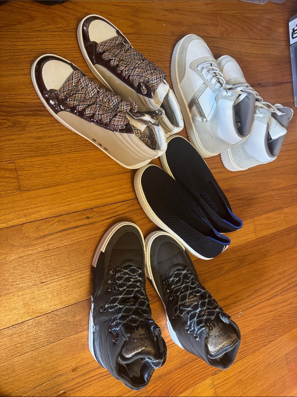 INSANE SHOE BUNDLE 8.5/9 size 39